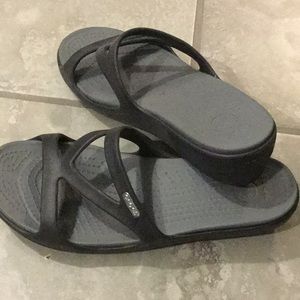 Crocs slip on sandles, size 8